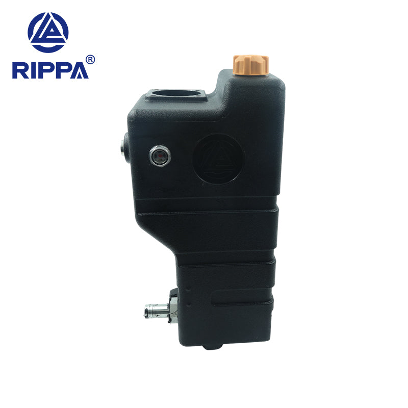 Zbiornik oleju RIPPA R15