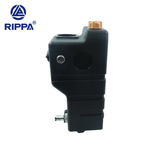 Zbiornik oleju RIPPA R15