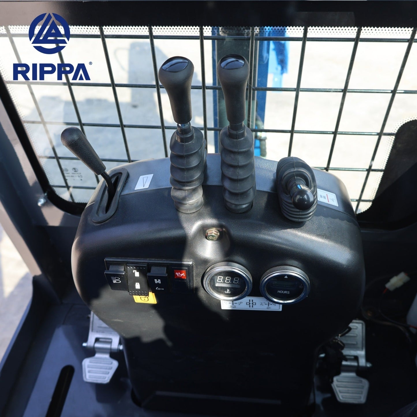 Rippa R10 ECO z kabiną