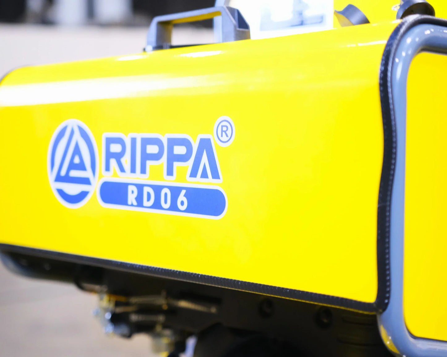 Rippa RD06 gąsienicowa